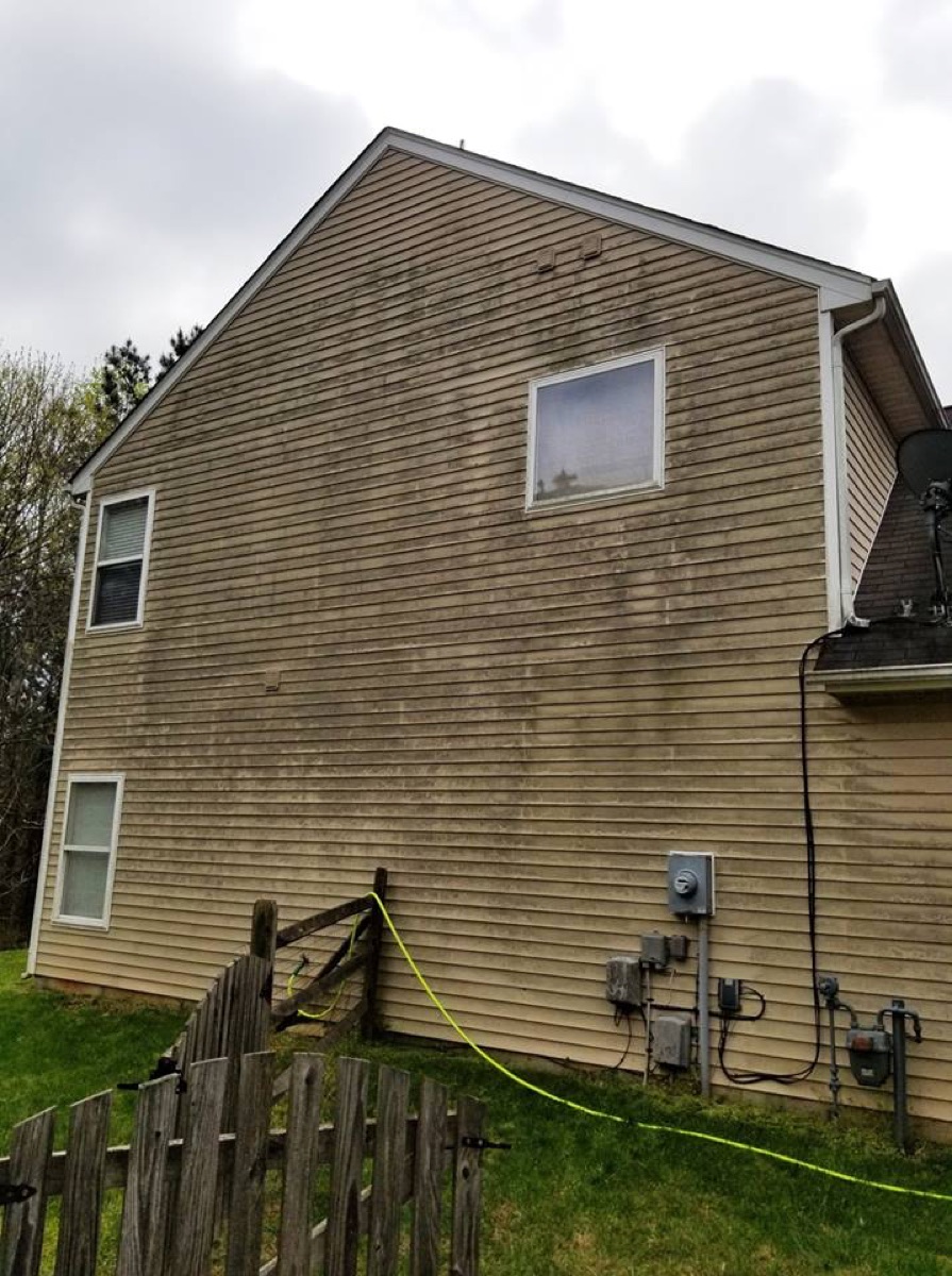 House Soft Wash — before
