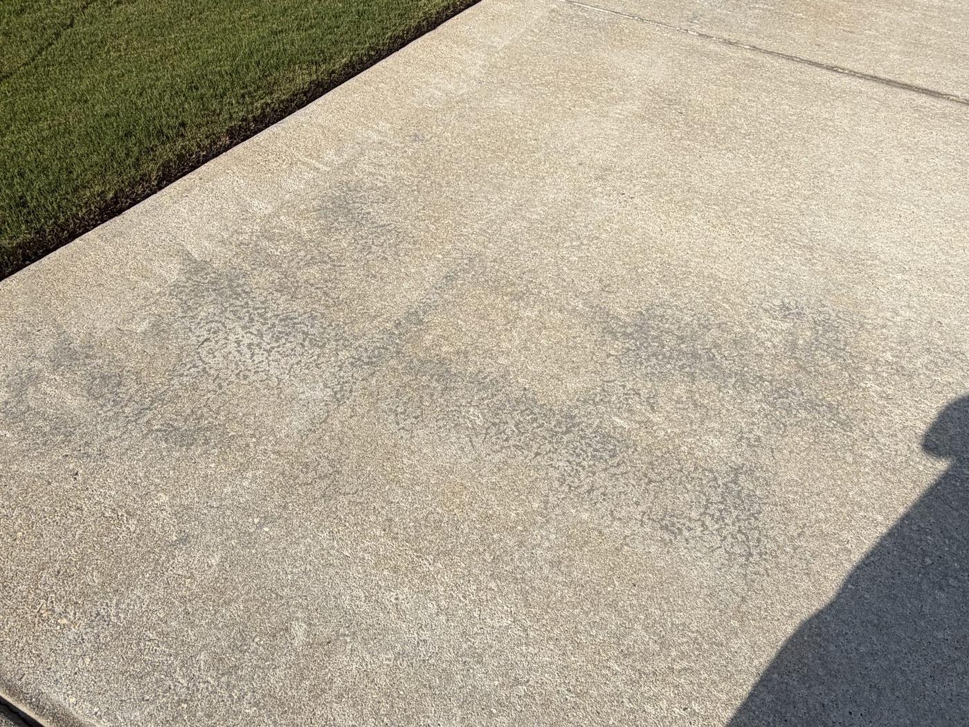 Driveway, Loganville, after pressure washing